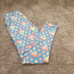 Lularoe os pizza legging 🍕